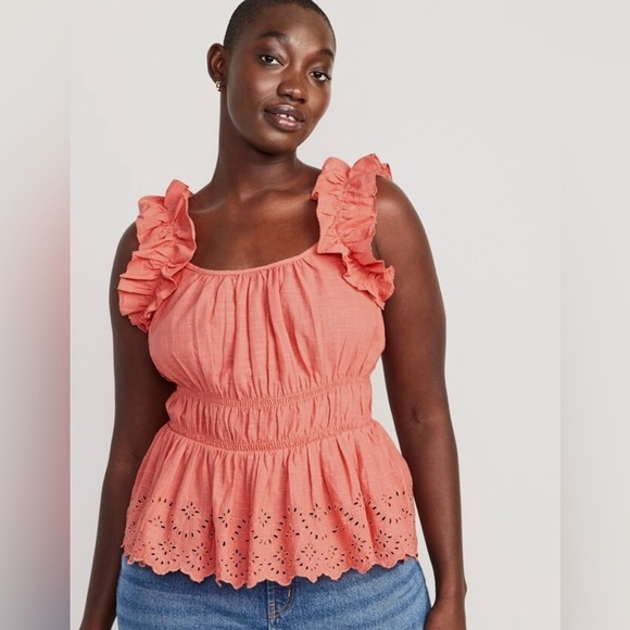 NWT! Sleeveless Waist-Defined Ruffle-Trim Embroidered Babydoll Blouse - Medium 🤎 - Picture 5 of 7